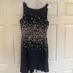 Loft knee-length navy dress size 8